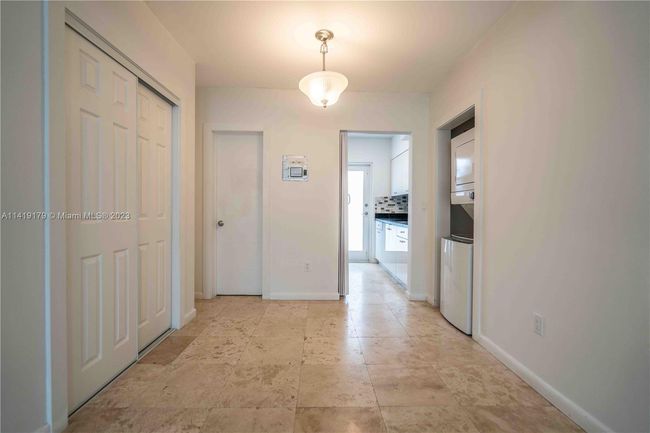 APT-11 - 1120 Euclid Ave, Condo with 0 bedrooms, 1 bathrooms and null parking in Miami Beach FL | Image 7