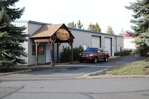45 Se Bridgeford Blvd, Bend, OR, 97702-1459 | Card Image