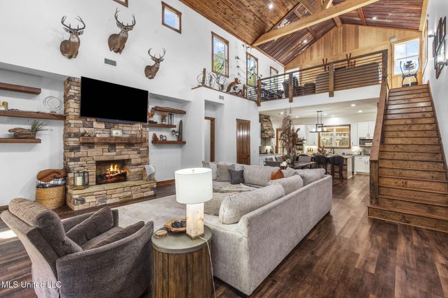 69-web-or-mls-2162 Leesburg-14 | Image 6