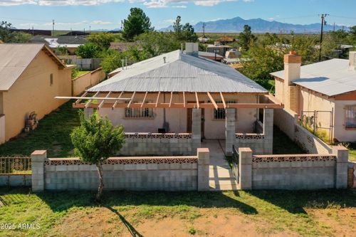 3848 S Hillman Ave, Naco, AZ, 85620-0059 | Card Image