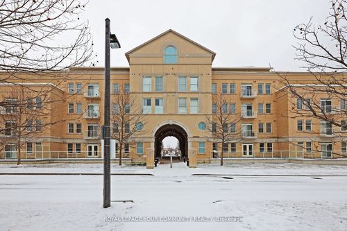 320-28 Prince Regent St, Markham, ON, L6C0V5 | Card Image