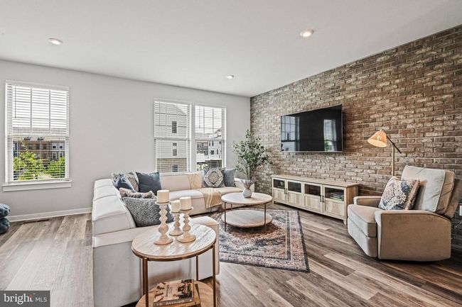 1036 Cantina Ter Se, Townhouse with 4 bedrooms, 4 bathrooms and null parking in LEESBURG VA | Image 5