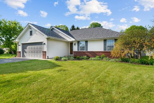 11103 Downing Ln, Roscoe, IL, 61073-7308 | Card Image