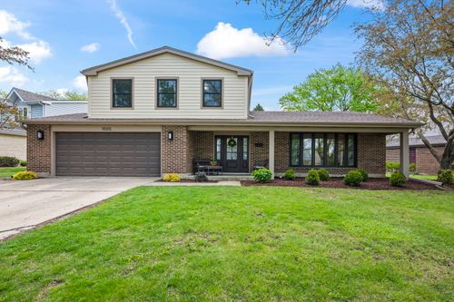 1505 S Kennicott Ave, Arlington Heights, IL, 60005-3531 | Card Image