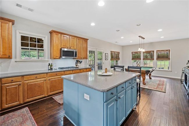 514 Augusta Dr, House other with 4 bedrooms, 3 bathrooms and null parking in Canton GA | Image 4
