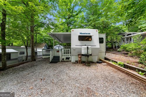 39 Terrace Cir, Cleveland, GA, 30528-2258 | Card Image