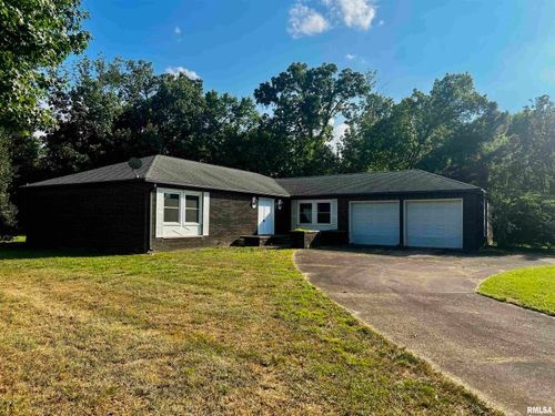 21 Spring Arbor Dr, Carbondale, IL, 62902-7981 | Card Image