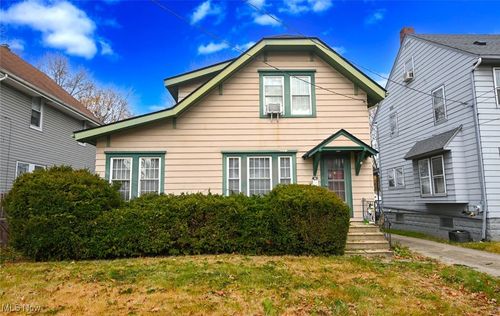 449 Kathron Ave, Cuyahoga Falls, OH, 44221-1831 | Card Image