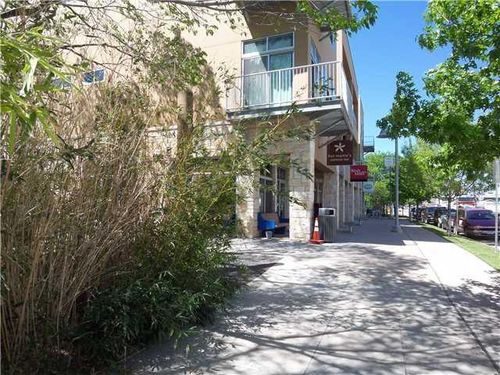 apt-6098-2401 E 6th St, Austin, TX, 78702-3965 | Card Image