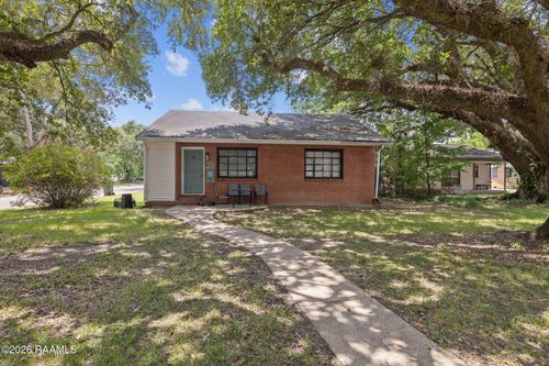612 Hacker St, New Iberia, LA, 70560-4628 | Card Image