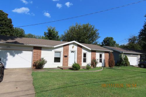 1256 S Meadowview Avenue, Springfield, MO, 65804 | Card Image