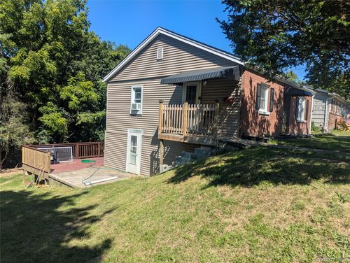 22 Wileman Ave, Walden, NY, 12586-1422 | Card Image