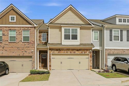 7641 Squire Ct, Fairburn, GA, 30213-1133 | Card Image
