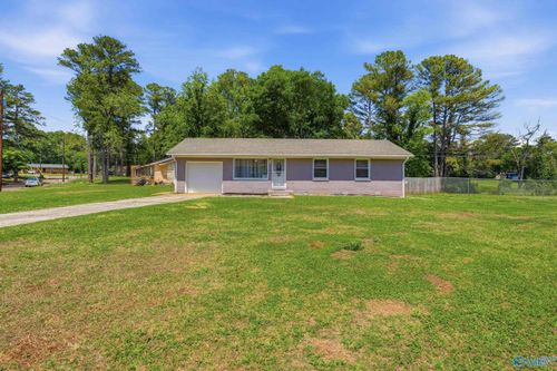 3400 Freda Ln Nw, Huntsville, AL, 35810-3010 | Card Image