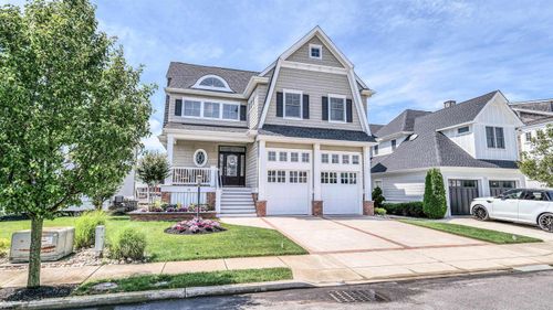 18 Grenada Ln, Ocean City, NJ, 08226-2615 | Card Image