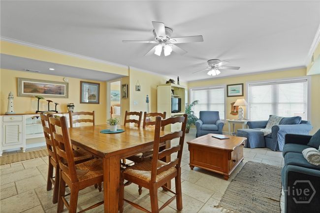 dining | Image 5