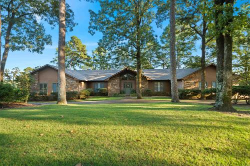 214 Whispering Hills St, Hot Springs, AR, 71901-7317 | Card Image