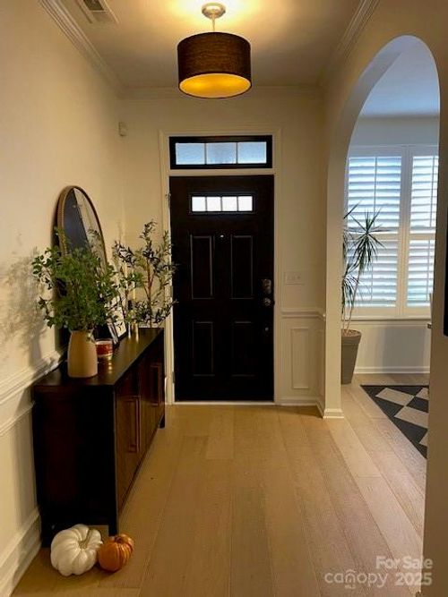 518 Pine Links Dr, Tega Cay, SC, 29708-7204 | Card Image