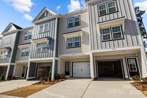 3144 Butler Hill Dr, Matthews, NC, 28105-5364 | Card Image