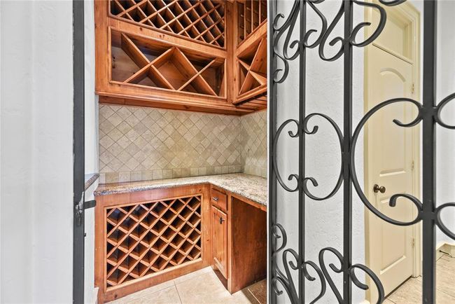 Wine room | Image 23