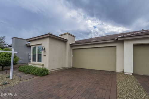 291 E Las Puertas Ln, Queen Creek, AZ, 85140-6422 | Card Image