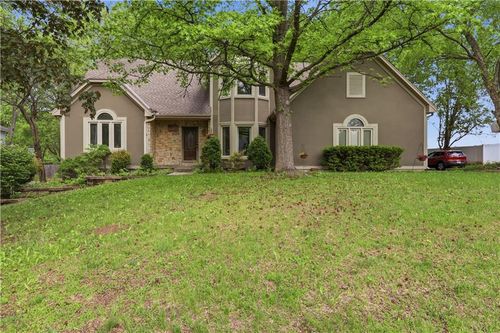 3312 Sw Meyer Blvd, Blue Springs, MO, 64015-8800 | Card Image