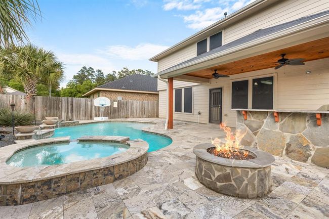 1923 Vale Haven Dr, House other with 5 bedrooms, 3 bathrooms and 2 parking in Spring TX | Image 43