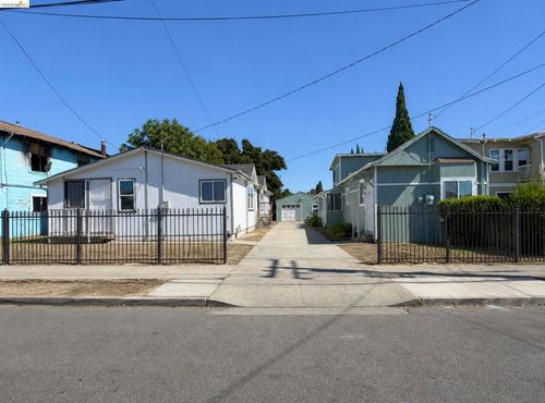 1336 83rd Ave, Oakland, CA, 94621-1812 | Card Image