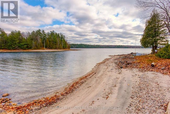 84B Sandpit Lane E, House other with 2 bedrooms, 1 bathrooms and 2 parking in Frontenac (Frontenac South) ON | Image 32