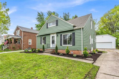 4380 Prasse Rd, South Euclid, OH, 44121-3638 | Card Image