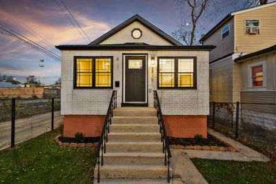 8715 S Constance Avenue, House other with 3 bedrooms, 2 bathrooms and null parking in CHICAGO IL | Image 1