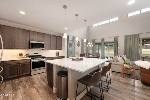 595 Elk Track Cir, Granby, CO, 80446-9208 | Card Image