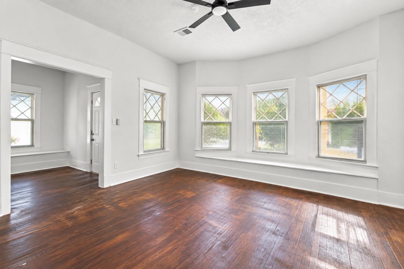 Residential Lease in Galveston 3