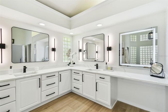 17515 Edinburgh Dr, House other with 4 bedrooms, 4 bathrooms and null parking in Tampa FL | Image 38