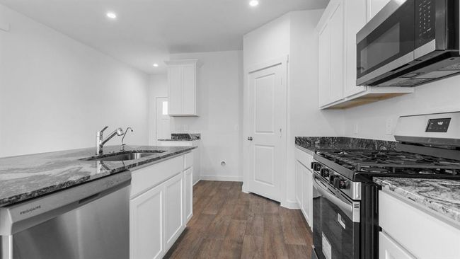 *Images and 3D tour are for illustration only and options may vary from home as built. | Image 8