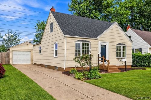 67 Elaine Ct, Cheektowaga, NY, 14225-1623 | Card Image