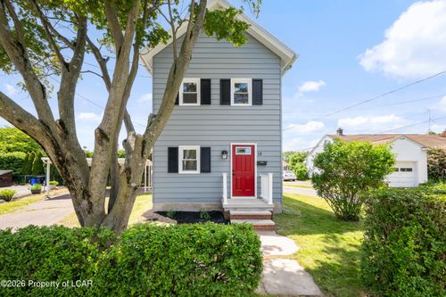 14 Hughes St, Kingston, PA, 18704-4240 | Card Image