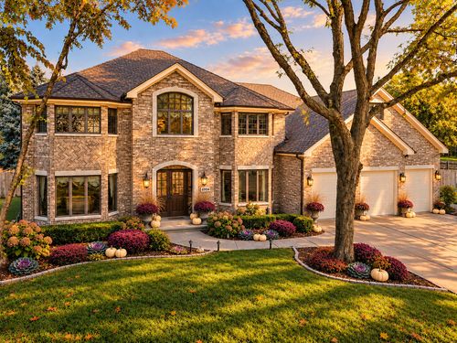 6904 Irish Ct, Darien, IL, 60561-3681 | Card Image