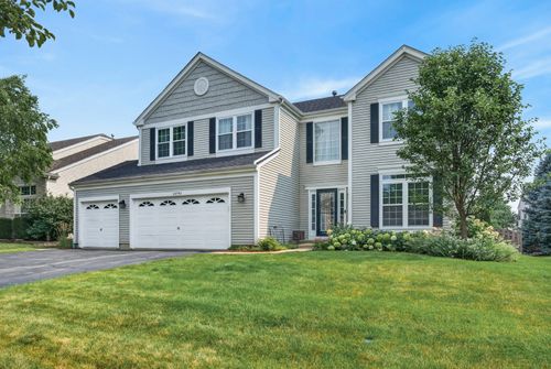 10761 Allegheny Pass, Huntley, IL, 60142-4031 | Card Image