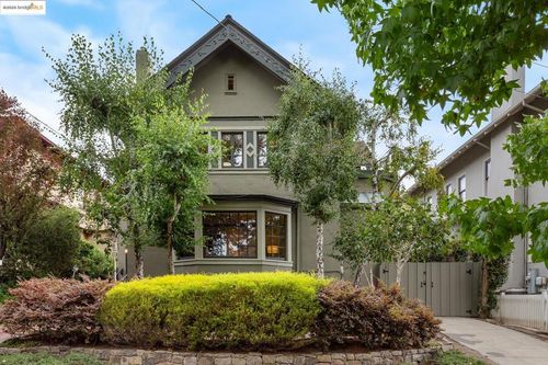 2905 Piedmont Ave, Berkeley, CA, 94705-2315 | Card Image
