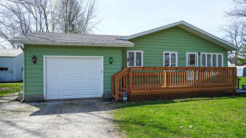 414 E Dominic St, La Crosse, IN, 46348-9500 | Card Image