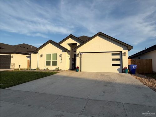 3814 Azali Dr, Corpus Christi, TX, 78414-1445 | Card Image