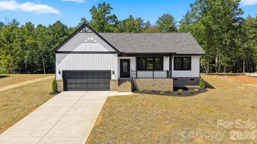 2435 Kimberly Ave, Morganton, NC, 28655-9788 | Card Image