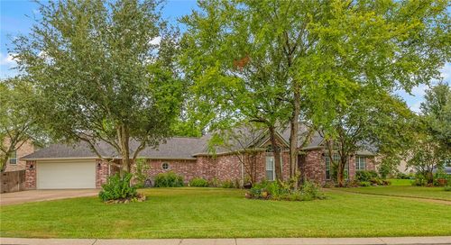 2032 Ravenstone Loop, College Station, TX, 77845-4842 | Card Image
