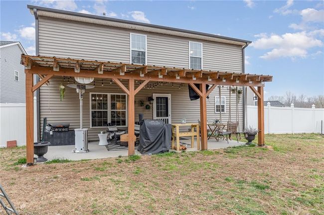 Covered Patio | Image 15