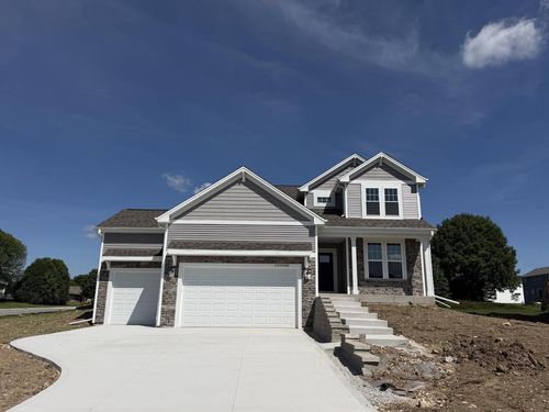 N101W16888 Tanglewood Drive, Germantown, WI, 53022 | Card Image
