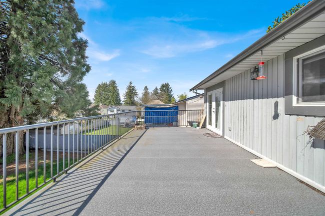 13822 92 A Ave, House other with 10 bedrooms, 6 bathrooms and 8 parking in Surrey BC | Image 20