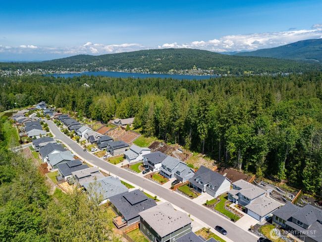 1142 Brookstone Dr, House other with 4 bedrooms, 3 bathrooms and 2 parking in Bellingham WA | Image 40