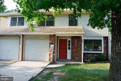 222 Shady Ln, Evesham, NJ, 08053-2716 | Card Image