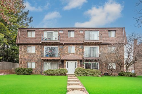 3b-1225 Whispering Hills Ct, Naperville, IL, 60540-4168 | Card Image